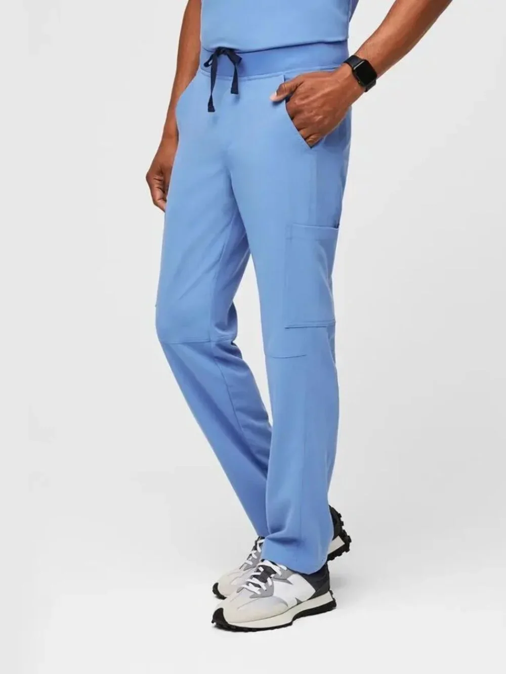 NEW FIGS Axim Straight-Leg Cargo Scrub Pants Pull-On 7-Pocket Ceil Blue